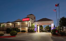 Ramada By Wyndham San Antonio Near Seaworld - Lackland Afb